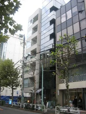 青山スタービルの外観