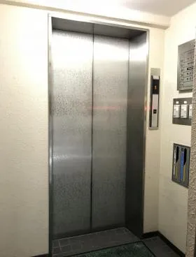 大野ビルの外観