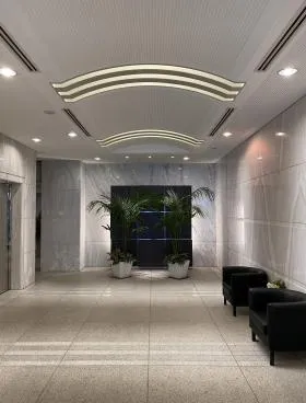 一番町SQUAREビルの外観