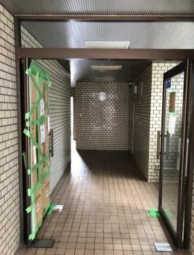 YKビルの外観