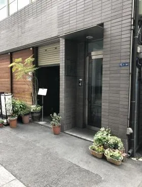 スズコービルの外観