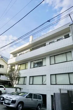 松井高輪ビルの外観