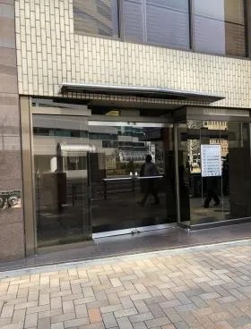 岡本ビルの外観