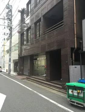 茅場町日殖ビルの外観
