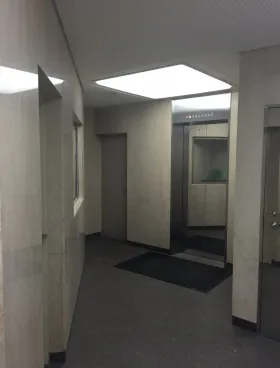 茅場町日殖ビルの外観