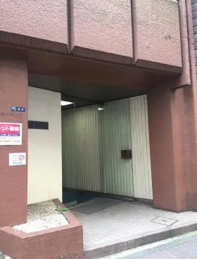 勝村ビルの外観