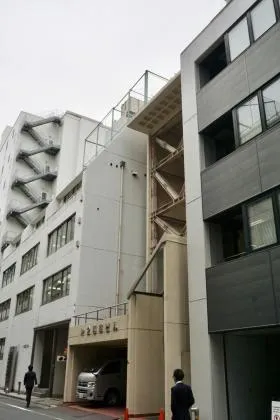 極東第2ビルの外観