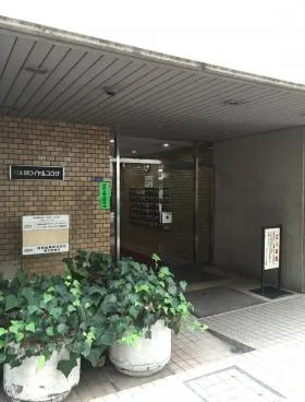 日本橋ロイヤルブラザの外観