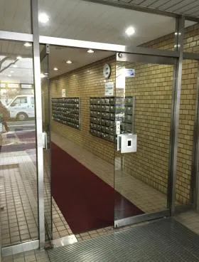 日本橋ロイヤルブラザの外観