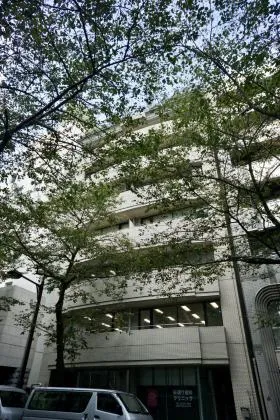 兜町MOCビルの外観
