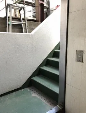 兜町MOCビルの外観