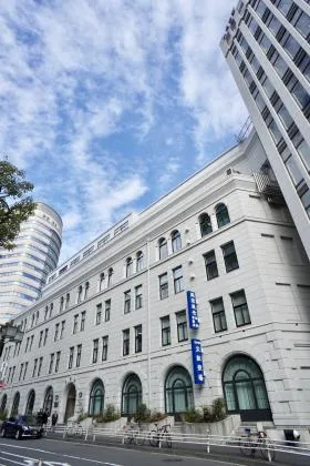 日証館ビルの外観