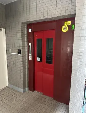 松谷ビルの外観