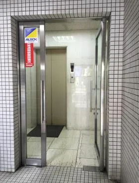第2長山ビルの外観