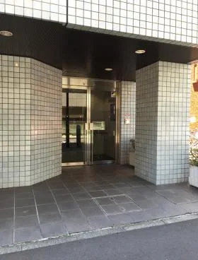 新川エフ2ビルの外観