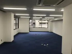 浪商ビルの外観