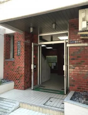 いずみハイツ茅場町の外観