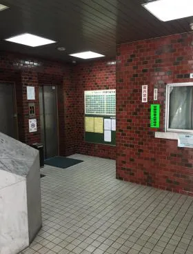 いずみハイツ茅場町の外観