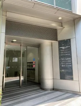日本橋本町一丁目(旧:KDX新日本橋)ビルの外観