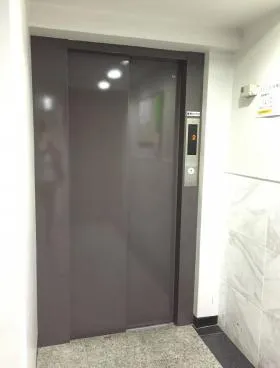 ニッテイマンションビルの外観