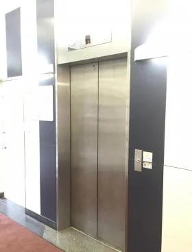 八重洲中央ビルの外観