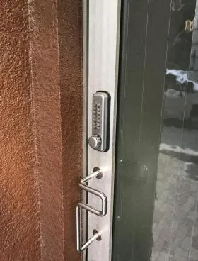 清水ビルの外観