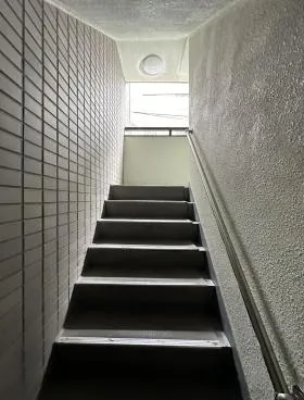 メールビルの外観