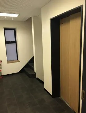ウィンド新川ビルの外観
