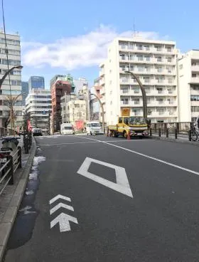 八重洲優和ビルの外観