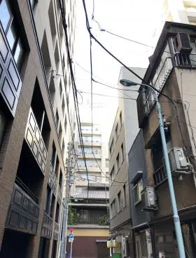 大川ビルの外観