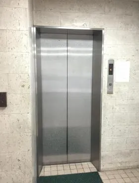 銀座原ビルの外観