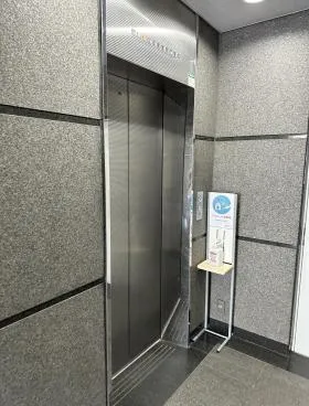 銀座中央ビルの外観