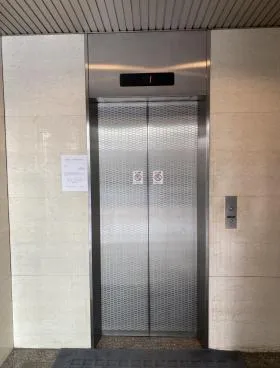 銀座KMビルの外観