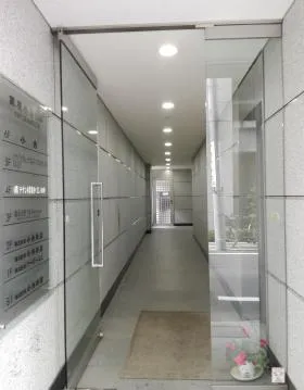 小寺ビルの外観