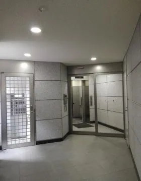 小寺ビルの外観