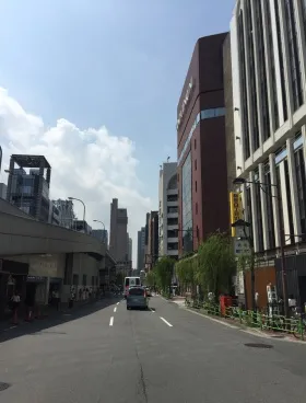 銀座8丁目10番ビルの外観