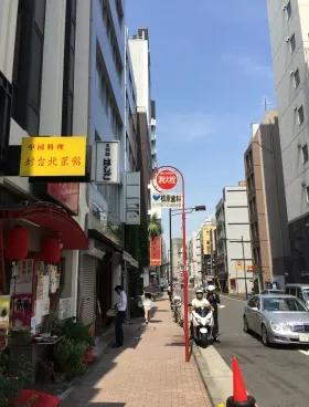 東成ビルの外観