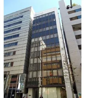 内山ビルの外観