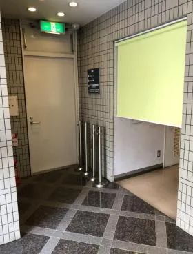 南山ビルの外観