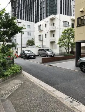 南山ビルの外観