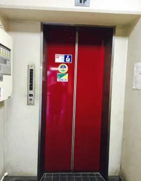 ホワイトセブンの外観