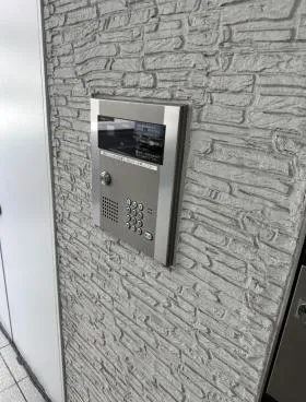 ゲンベエビルの外観