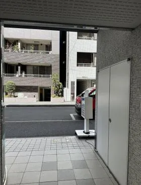 ゲンベエビルの外観