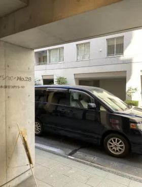 月村マンションNo.28ビルの外観