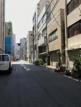 京成日本橋富沢町ビルの外観