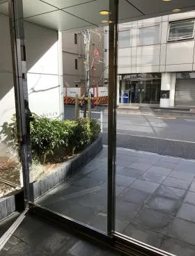 第9堀ビルの外観