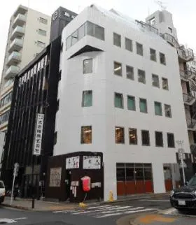 アーバンクロス日本橋ビルの外観