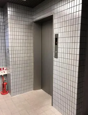 香取ビルの外観