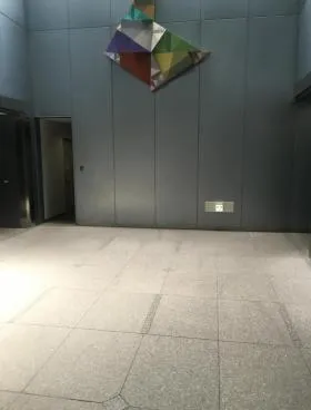 神田須田町スクエアビルの外観