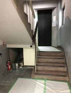 野村ビルの外観